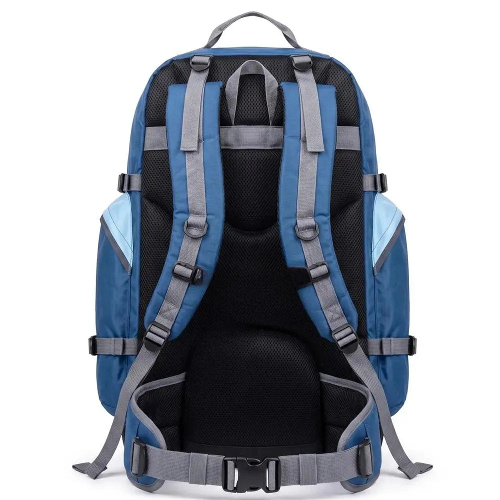 תרמיל גב Swiss Alpin AeroVent 90 ליטר מערכת גב מאווררת, רצועות כתף מרופדות ורצועת מותן, מבט מאחור