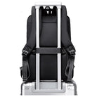 תיק גב Arctic Hunter City Hunter B00477 - רצועת הלבשה על מזוודת טרולי לנסיעות