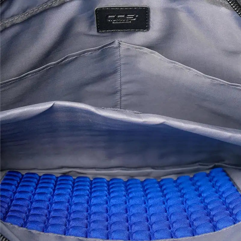 תא מרופד למחשב נייד ותפילין בתיק CCS LONDON Business Guard, ריפוד קצף מוקשח כחול להגנה מרבית