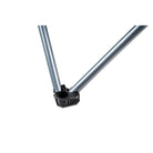 כיסא שטח Go Nature AIR FLOW – תקריב על מסגרת הפלדה עם ציפוי פאודר וחיבור הרגליים, נושא עד 120 קילוגרם