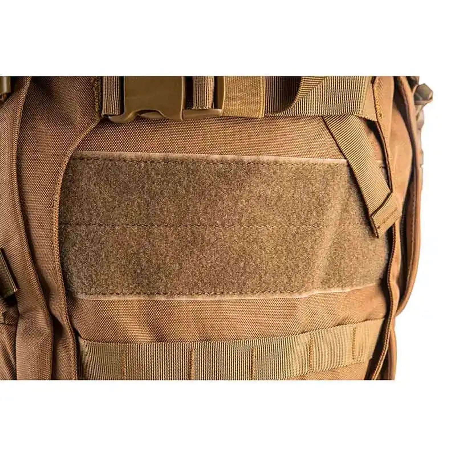 תרמיל טרקים Go Nature Savana MK-3 50 ליטר, פאנל ולקרו ו-MOLLE להתקנת ציוד טקטי, תקריב