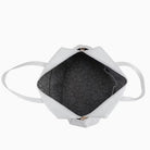 תיק נסיעות Kate Hill Bloom Overnight Tote פתוח מלמעלה, בטנה פנימית שחורה עם הדפס פרחוני איכותי