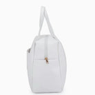 תיק נסיעות Kate Hill Bloom Overnight Tote בצבע לבן, מבט צד עם רוכסן וכיס צד חיצוני לבקבוק שתיה