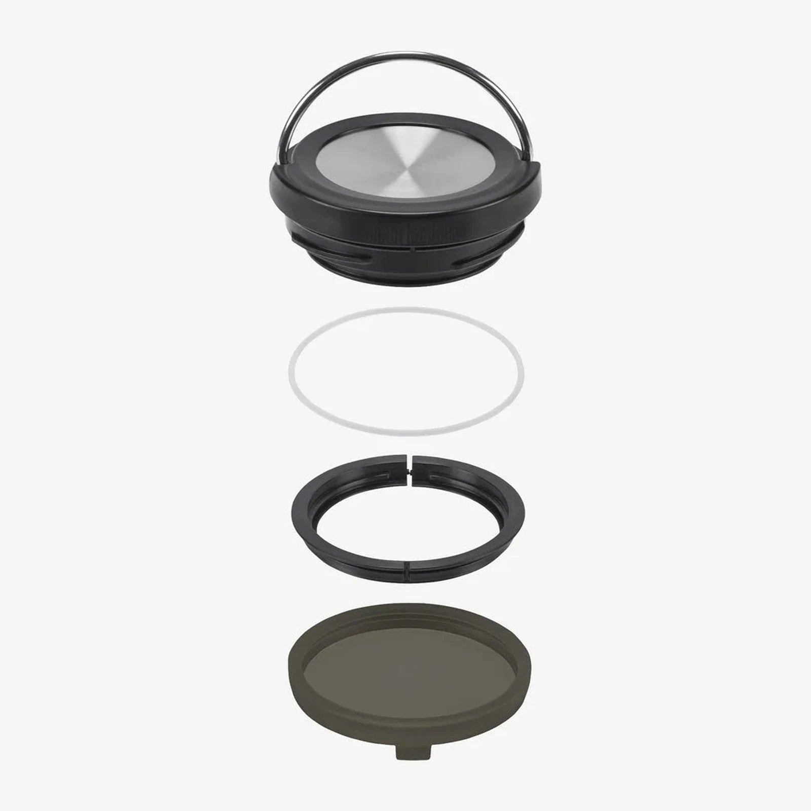מכסה TK Closure של Klean Kanteen מפורק לרכיבים: אטם סיליקון, טבעת נעילה ולוח בסיס
