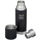 תרמוס Klean Kanteen TKPro 1000 מ"ל בצבע שחור מט עם כוס נירוסטה ומכסה TK Closure, מבט זווית