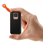 מטען נייד Charge-It 10000mAh עם צג דיגיטלי מציג אחוז טעינה, טעינה מהירה 22.5W, מבט זווית