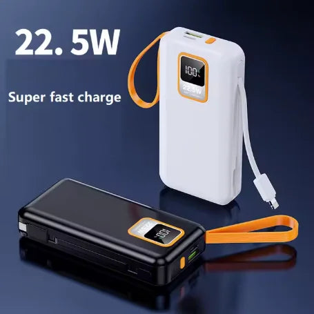 מטען נייד Charge-It 10000mAh מחובר לטלפון, יציאות Type-C ו-USB, טעינה מהירה 22.5W, בשימוש
