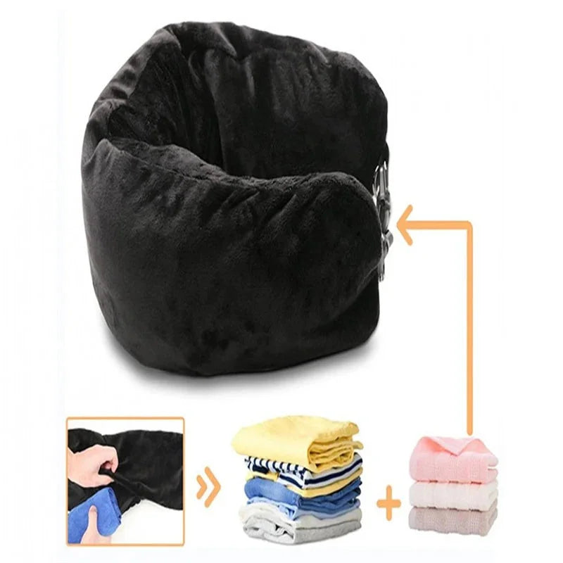 כרית טיסה Magic Pillow שחורה — ממלאים בבגדים ומרכיבים על הצוואר, ממדי 78 על 18 סנטימטר