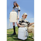 תיק עלייה למטוס נשי LOVEVOOK דגם CABIN AERIA 40 ליטר בצבע אוף-ווייט, שימוש יומיומי של נשים במהלך נסיעה