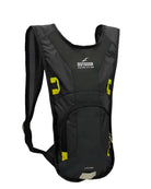 תיק גב שלוקר Outdoor Revolution Petrel עם שקית שתייה 3 ליטר בצבע שחור, תא מבודד לשמירת טמפרטורת המים, מבט חזית