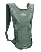 תיק גב שלוקר Outdoor Revolution Petrel עם מערכת מים 3 ליטר בצבע ירוק, רוכסנים מוגני מים ומחזירי אור, מבט חזית
