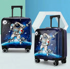 מזוודת ילדים קשיחה 18 אינץ RollyBear הדפס תלת מימד של אסטרונאוט בחלל, תצוגת אווירה בשני מצבים