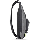 תיק קרוס בודי SOLO New York דגם Active Tablet Sling פרופיל צד עם רוכסנים ורצועת כתף לשימוש אורבני