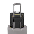 תיק ללפטופ SOLO New York Austin Hybrid Tote עם רצועת הלבשה על ידית מזוודה, מבט מאחור