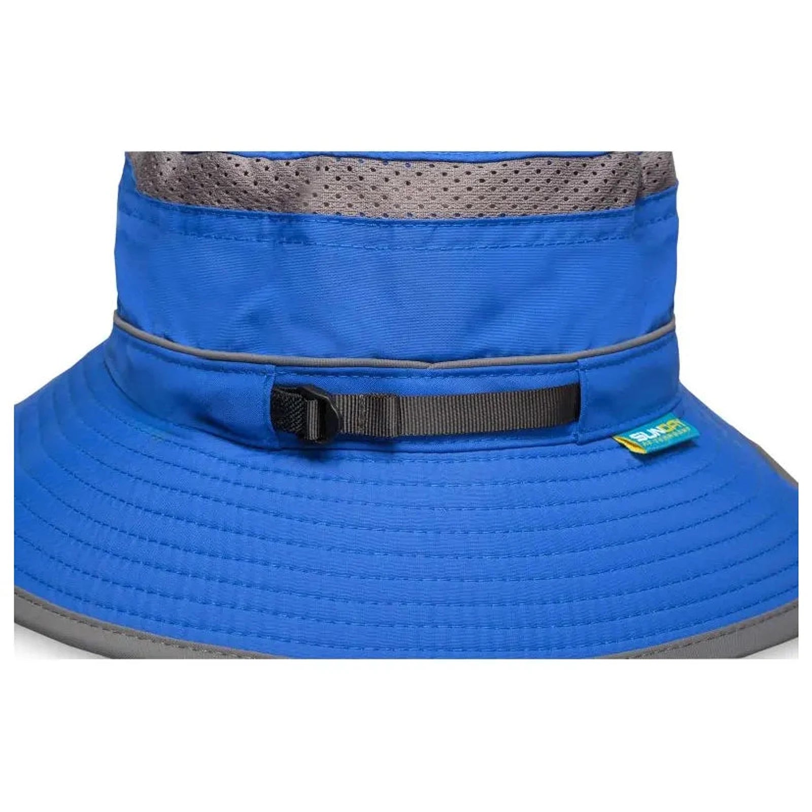 כובע דלי לילדים Kids Fun Bucket כחול - תקריב רצועת סנטר Smartstrap מתכווננת