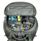 תרמיל יום טקטי Tatonka EDC Pack 30 BC בצבע זית עם תא עליון פתוח וציוד EDC מאורגן בפנים