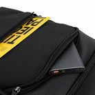 תא קדמי עליון בתיק גב Tigernu T-B9121 עם סוללה ניידת ומגזין, גישה מהירה לציוד קטן בעבודה, בלימודים ובנסיעות
