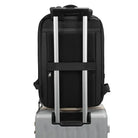גב ארגונומי מרופד של תיק Tigernu T-B9152 עם חיזוקים אורטופדיים לתמיכת גב תחתון ורצועות כתף