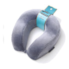 כרית טיסה TROOPER Memory Foam בצבע אפור במבט בזווית, בד קטיפה רך והיפואלרגני נעים למגע